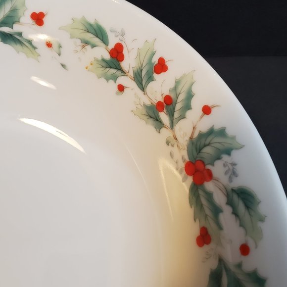 China Pearl Noel Serving Vegetable Bowl Black Backstamp Holly Berries - Picture 4 of 7